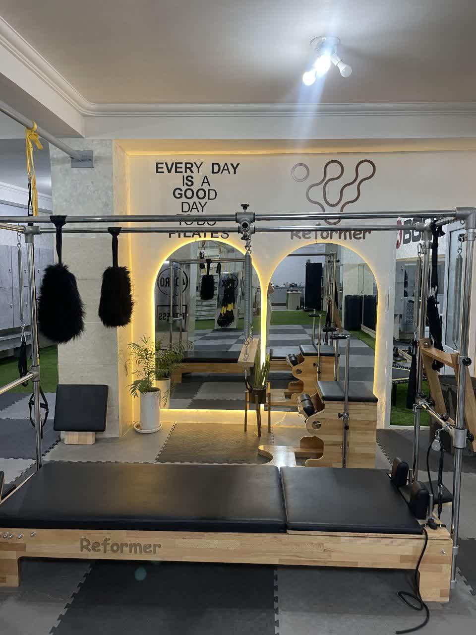 باشگاه ورزشی رویال (ویژه بانوان)